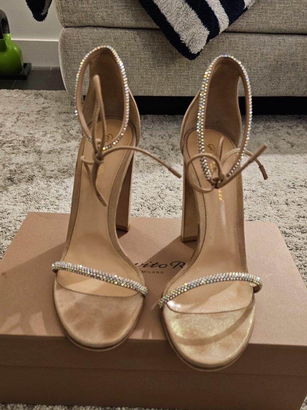 Aria Embellished Suede Block Heels Sandals in Pink - Gianvito Rossi